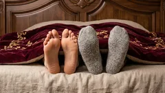 Spanie v ponožkách: škodlivé alebo prospešné? Rozbor, ktorý vyvráti mýty a prekvapí každého