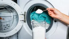 Žehlenie je už minulosťou: 5 lyžíc do práčky a bielizeň bude hladká a voňavá